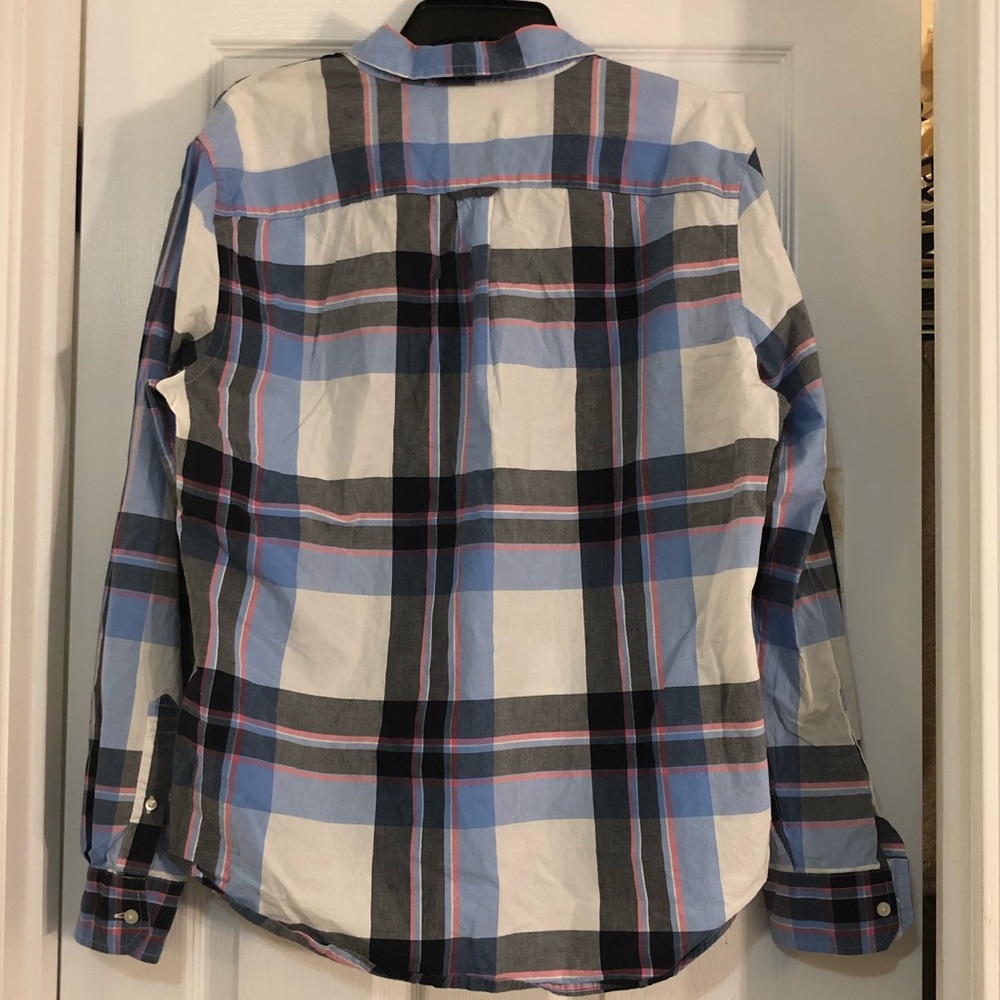 Two Men’s Flannels - Picture 8 of 8